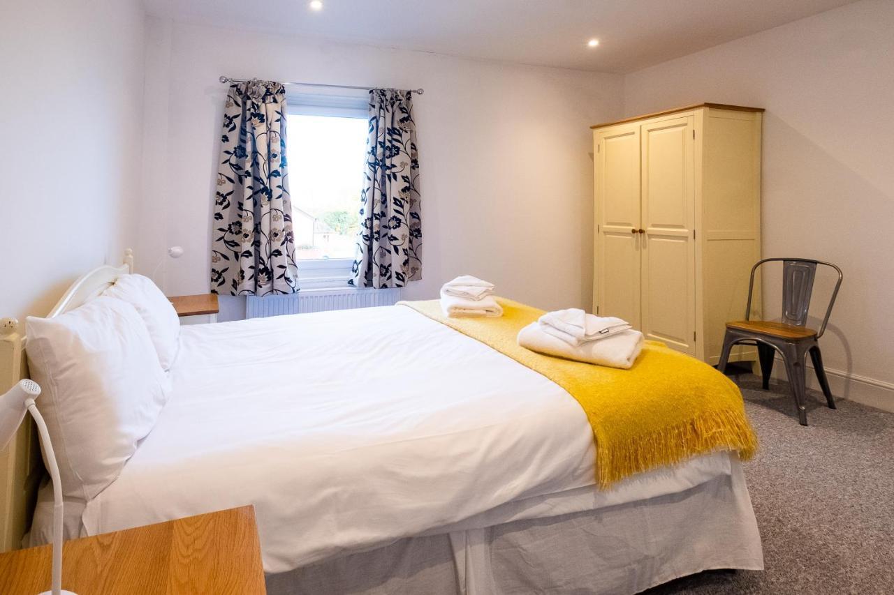 Pettistree Rowan - Three Tuns Apartments , Wickham Market - By Aldeburgh Coastal Cottages מראה חיצוני תמונה